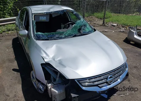 2011 Nissan Altima 2.5 S z USA, uszkodzony, nr VIN 1N4AL2AP2BN501650